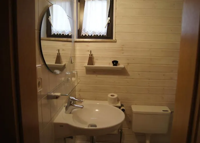 Hotel Haus Weinberg *